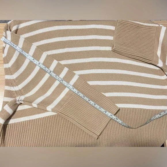 GAP 24/7 Split Hem Turtleneck Sweater 2X Camel Stripe Tan Cream Oversized Chunky - Picture 8 of 8